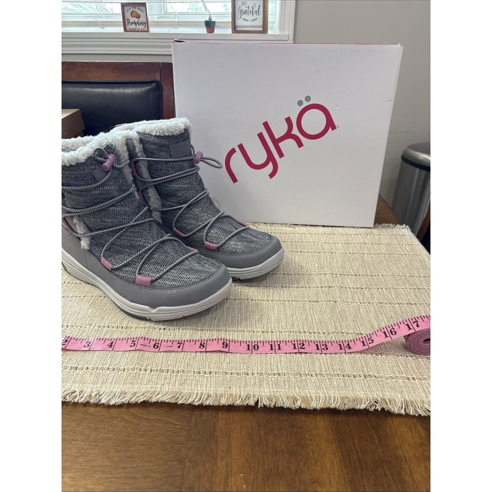 Ryka Winter Boots Aubonne Womens Sz 9.5 M Gray Knit Shearling Water Repellent